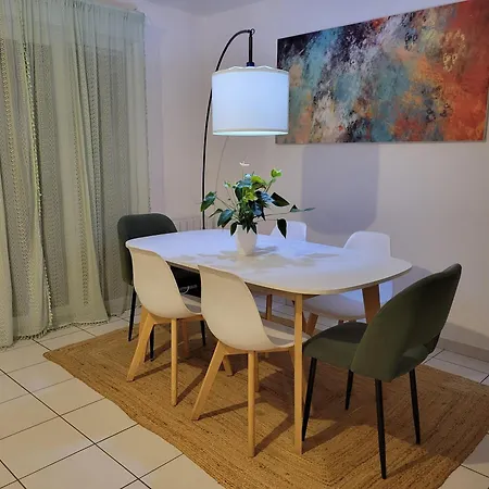 24h Du Mans A Proximite Holiday home *